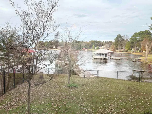 $510,000 | 20480 Clearwater Circle, Flint, TX 75762