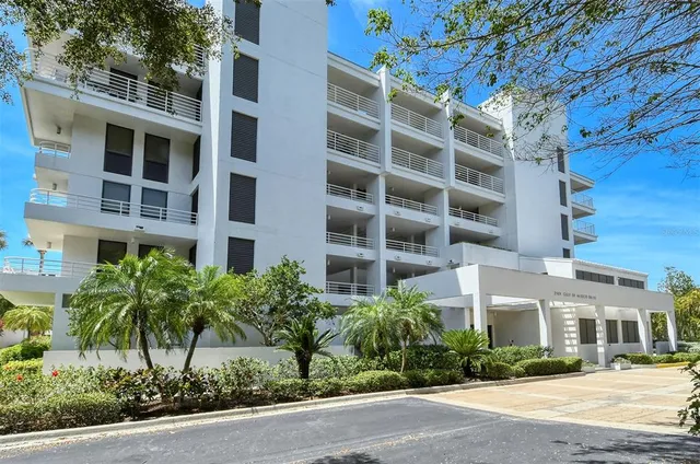 $10,000 | 2109 Gulf Of Mexico Drive, Unit 1203, Longboat Key, FL 34228