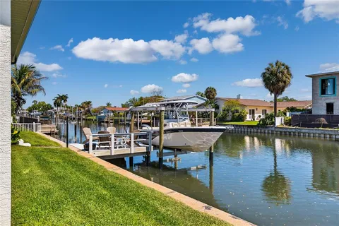 $1,375,000 | 4091 13th Way Northeast, St. Petersburg, FL 33703