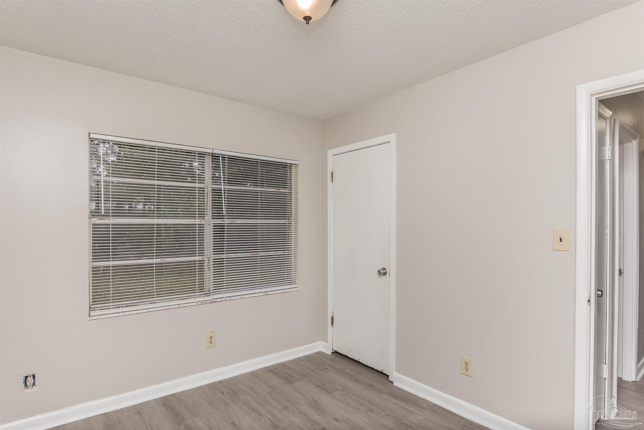 6404 Dunbar Road Pensacola, FL 32505 - Photo 10 of 15