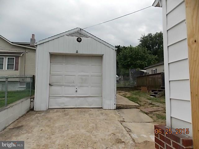 718 Old North Point Road Baltimore, MD 21222 - Photo 20 of 22 Exterior (General)