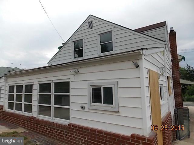 718 Old North Point Road Baltimore, MD 21222 - Photo 22 of 22 Exterior (Rear)