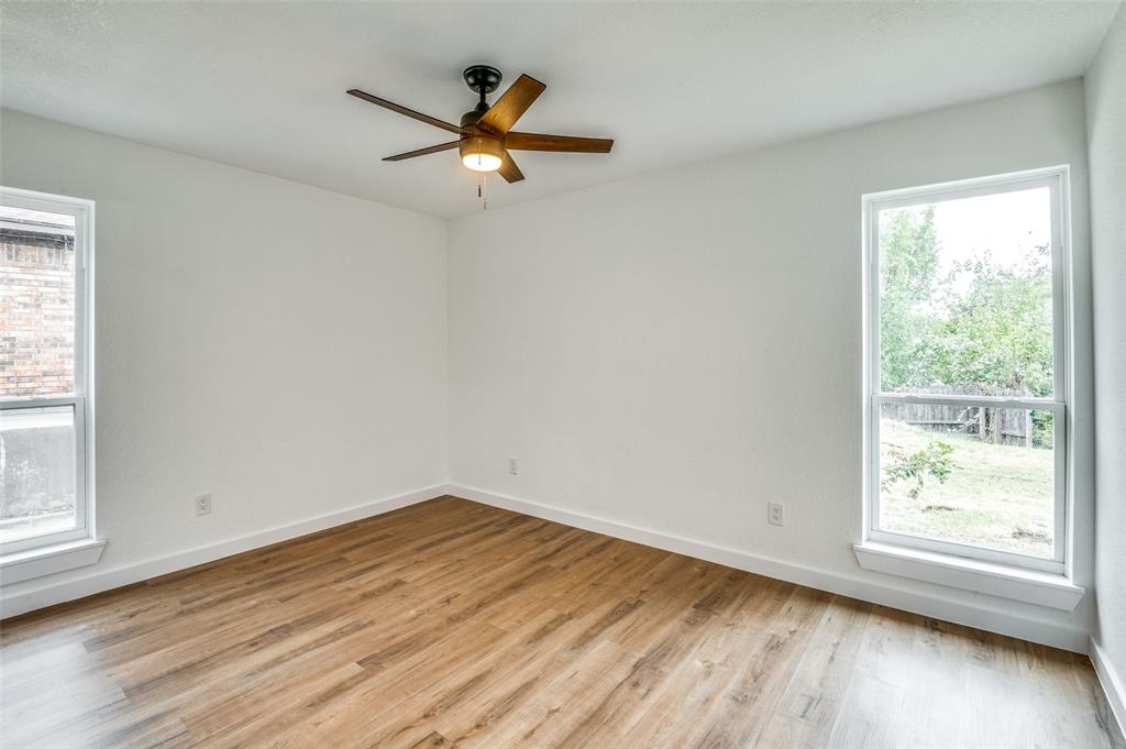 1108 Highpoint Road Bedford, TX 76022 - Photo 7 of 13