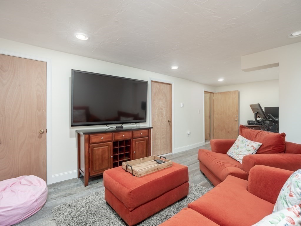 6 Kruger Road Hopkinton, MA 01748 - Photo 26 of 38 Gallery Image 26