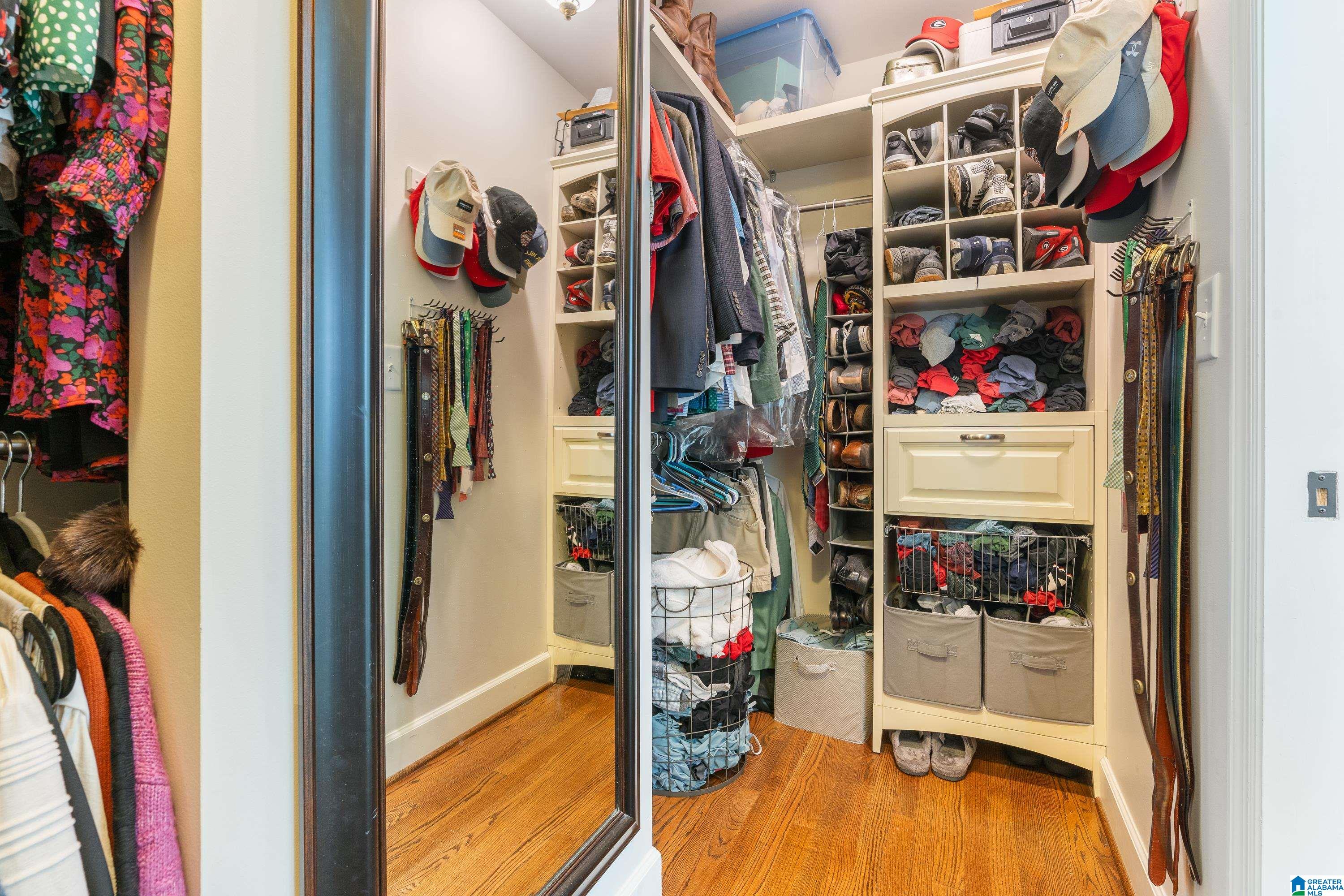 910 Shades Road Birmingham, AL 35209 - Photo 26 of 35 Gallery Image 26