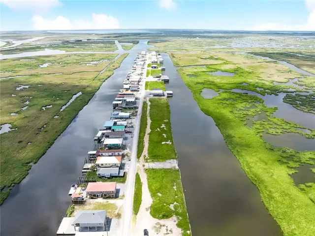 $66,500 | 484 Martin Lane, Port Sulphur, LA 70083