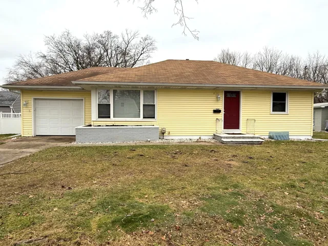 $219,900 | 2415 Parchmount Avenue, Kalamazoo, MI 49004