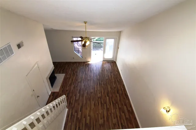 $1,200 | 5001 Grande Drive, Unit 423, Pensacola, FL 32504