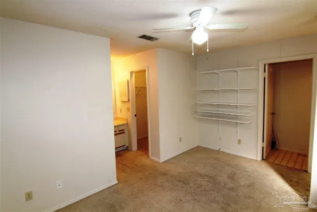 $1,200 | 5001 Grande Drive, Unit 423, Pensacola, FL 32504