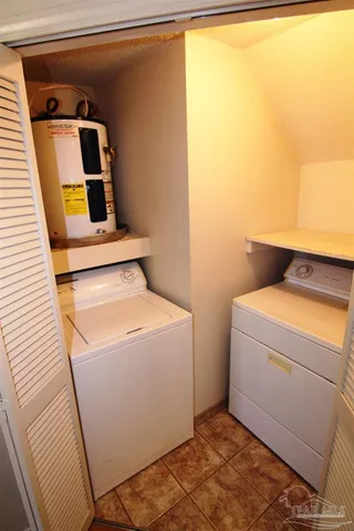 $1,200 | 5001 Grande Drive, Unit 423, Pensacola, FL 32504