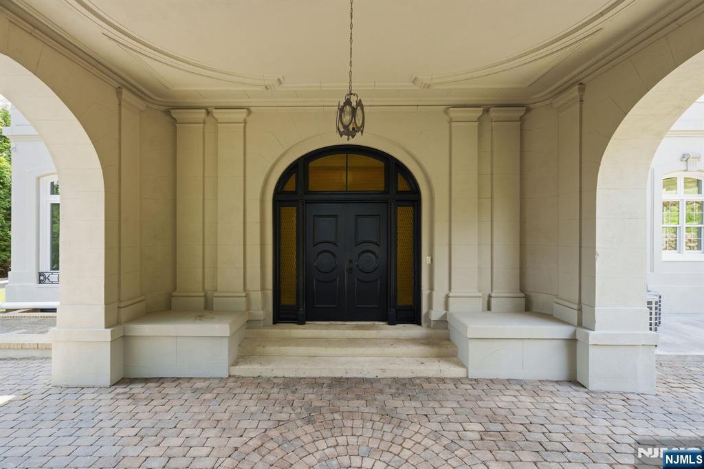 207 Union Street Montclair, NJ 07042 - Photo 4 of 47