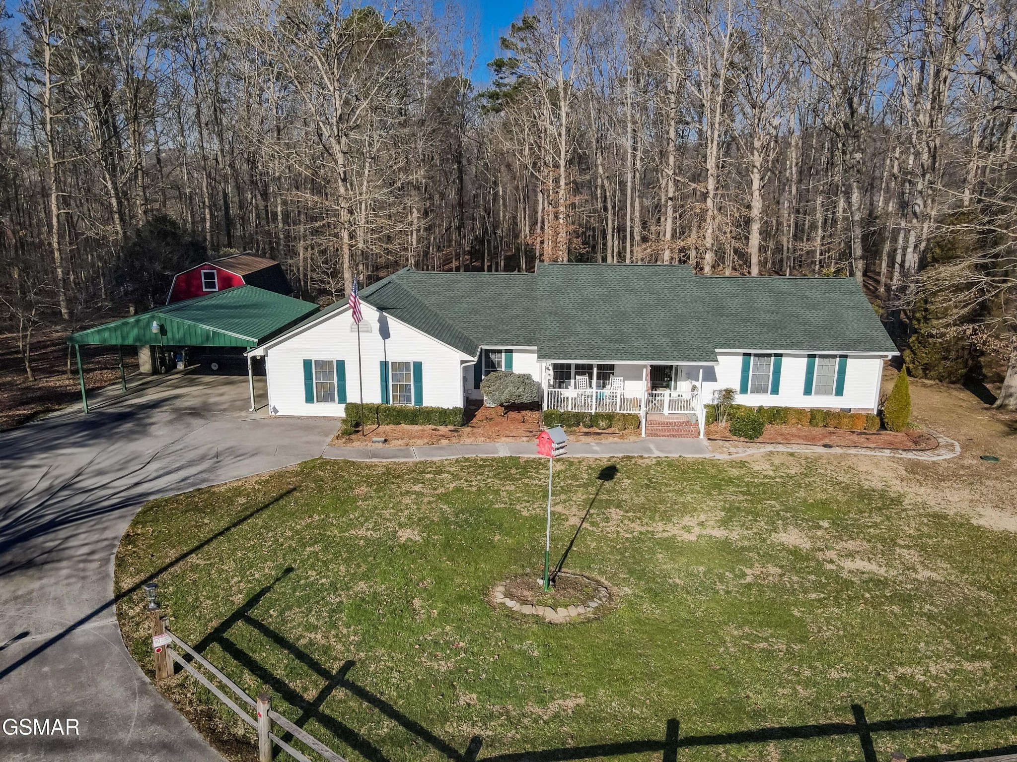 2120 Little Cove Road Sevierville, TN 37862 - Photo 5 of 39