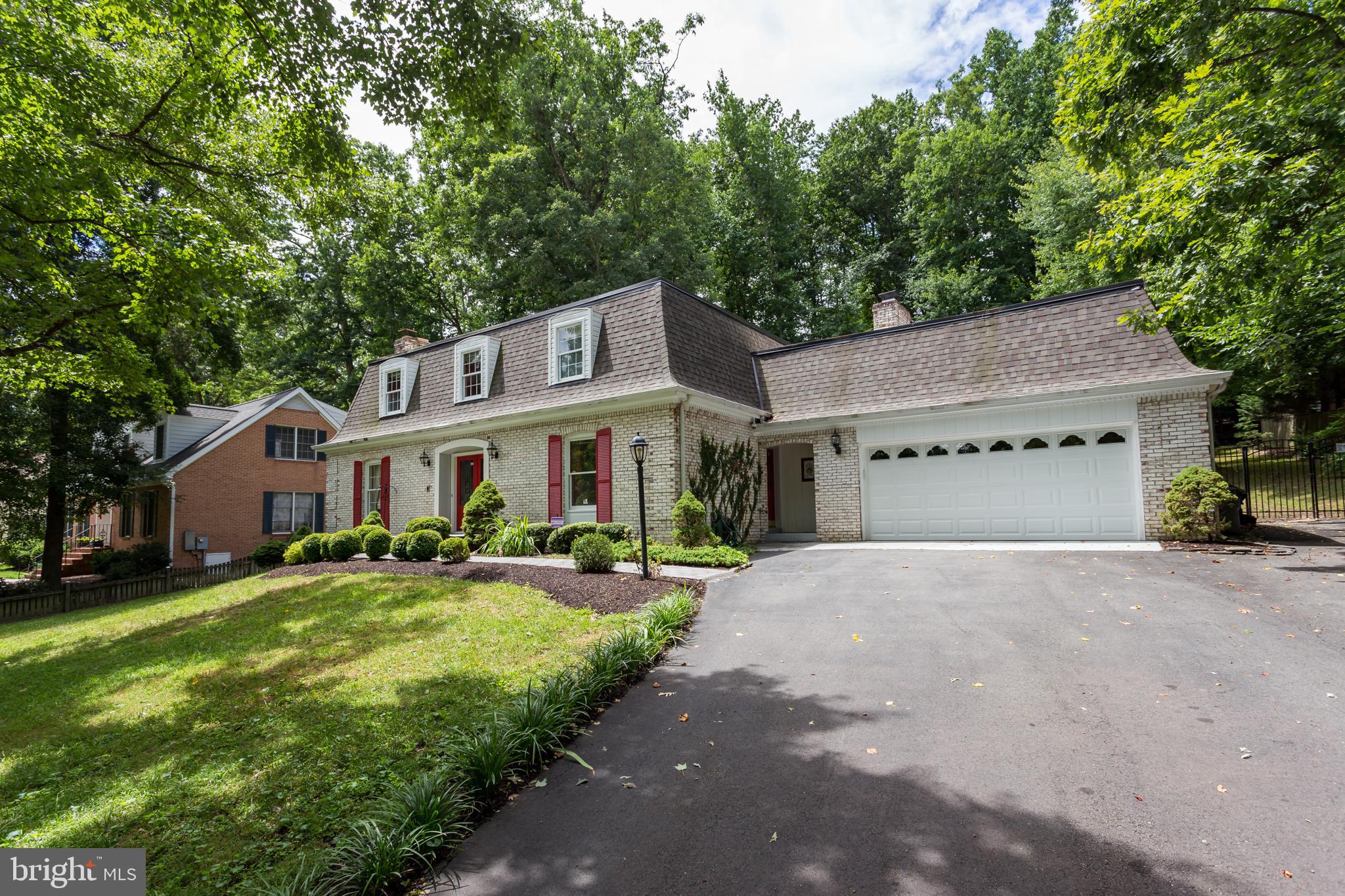 18520 Cabin Road Triangle, VA 22172 - Photo 2 of 39 Gallery Image 2