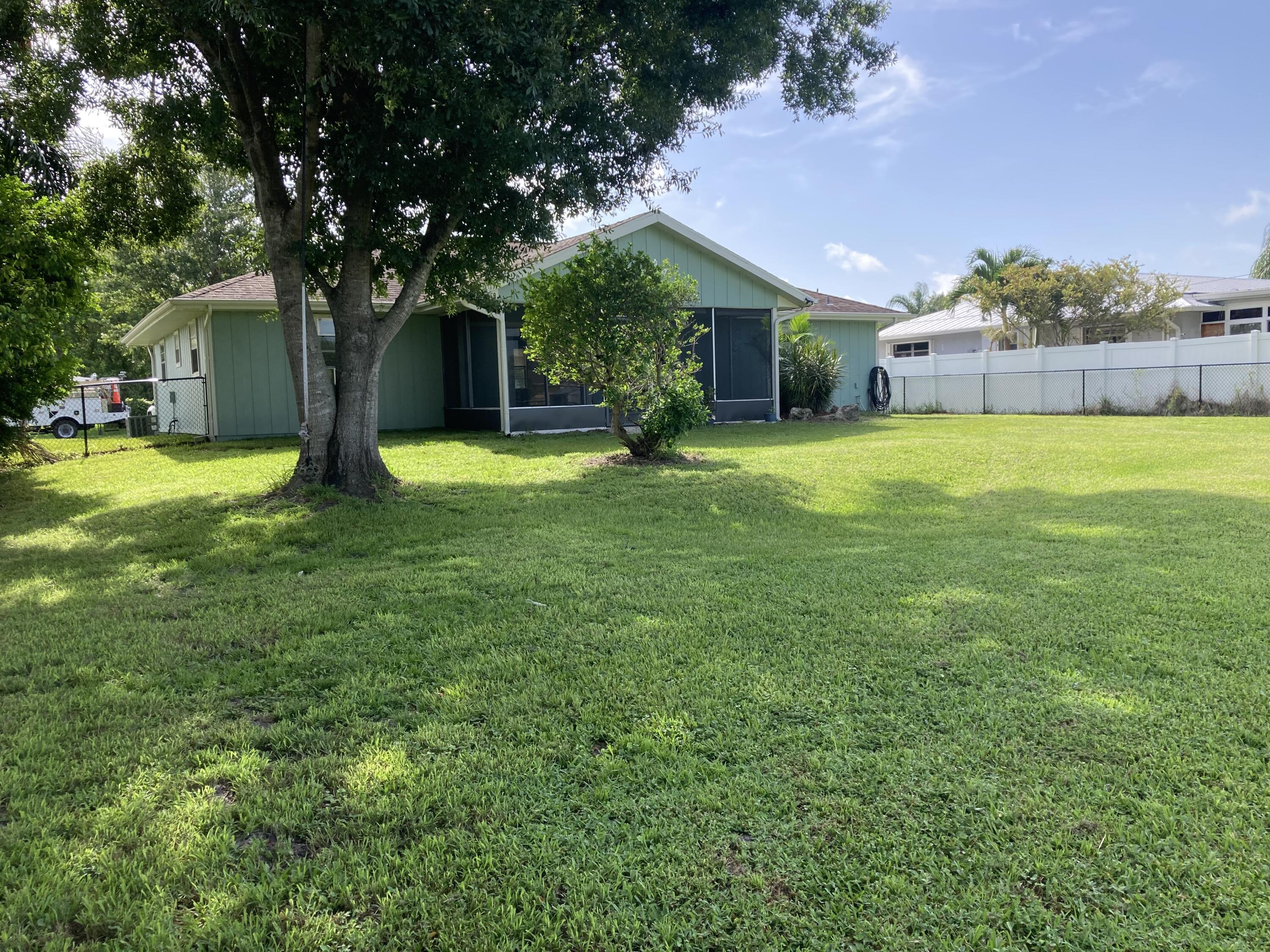 2272 Southeast Shipping Road Port St. Lucie, FL 34952 - Photo 21 of 23 IMG-8469