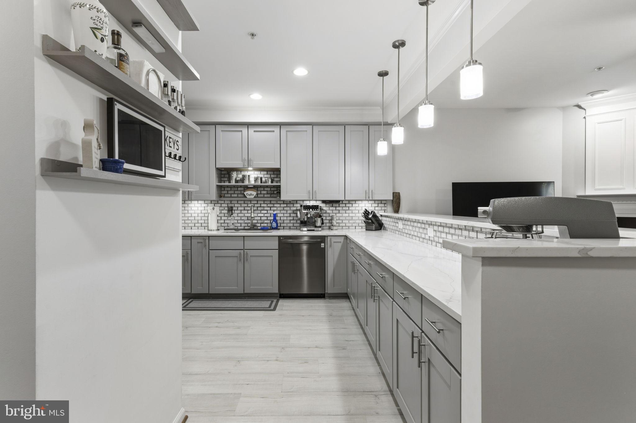 8254 Academy Road, Unit 8 Ellicott City, MD 21043 - Photo 9 of 62