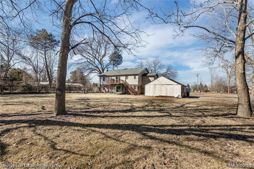11631 Belleville Road Belleville, MI 48111 - Photo 22 of 38