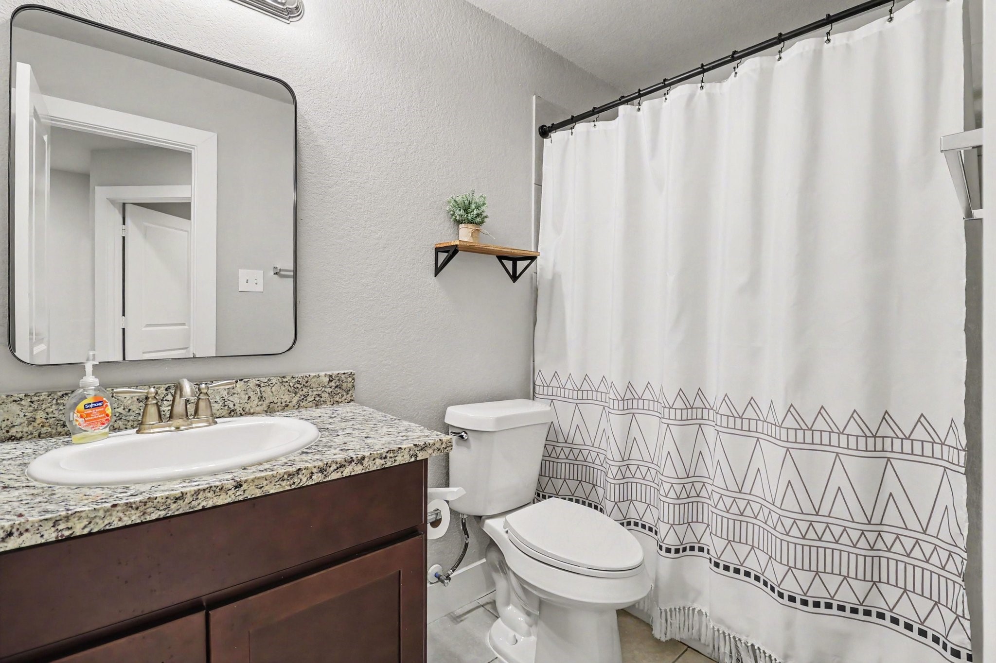 316 Brandy Ridge Lane Dickinson, TX 77539 - Photo 8 of 19 Gallery Image 8