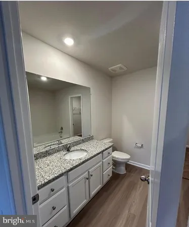 $2,100 | 104 Cramsford Street, Falling Waters, WV 25419