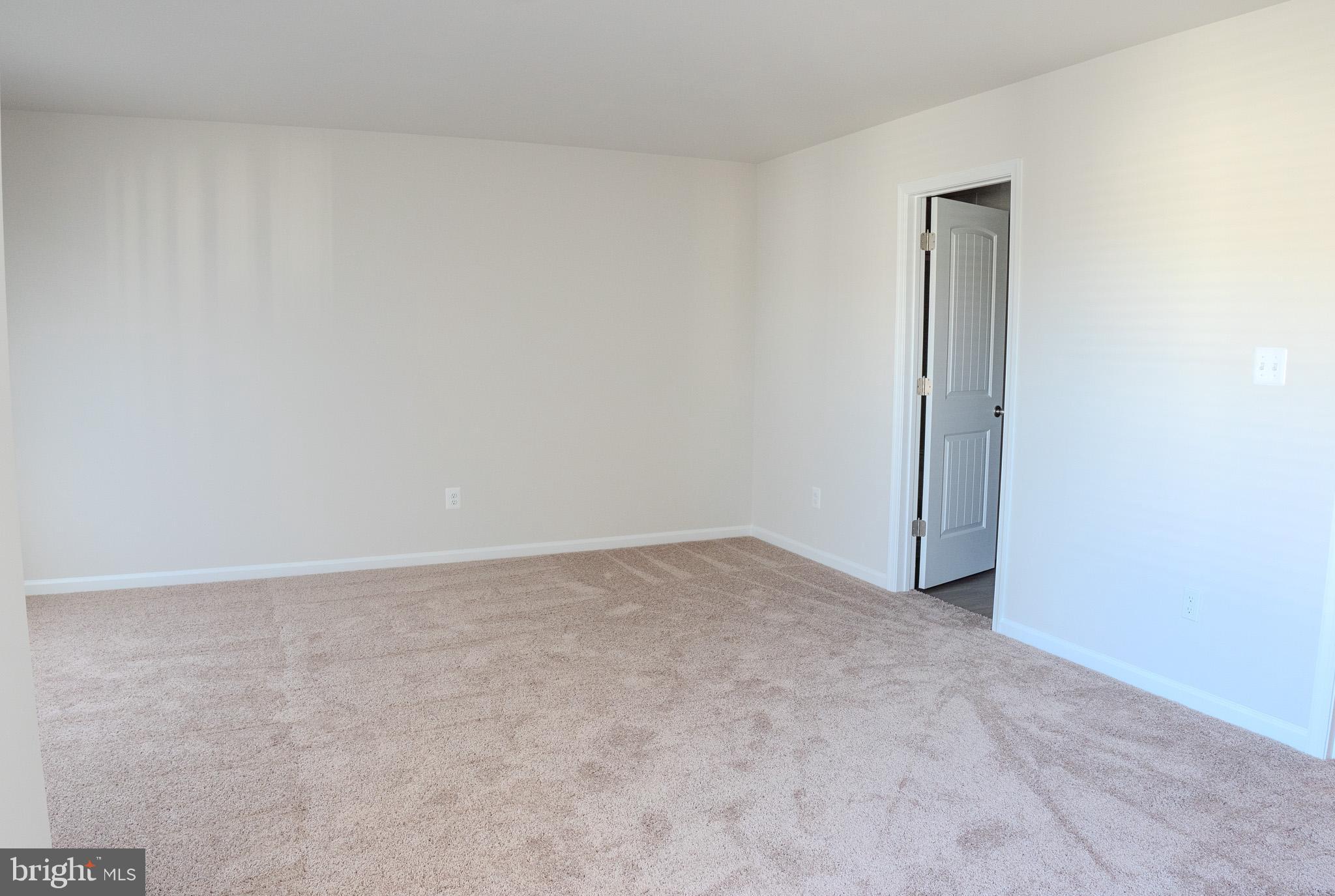 104 Cramsford Street Falling Waters, WV 25419 - Photo 9 of 16