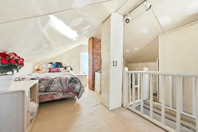 $829,000 | 89-18 239th Street | Bellerose