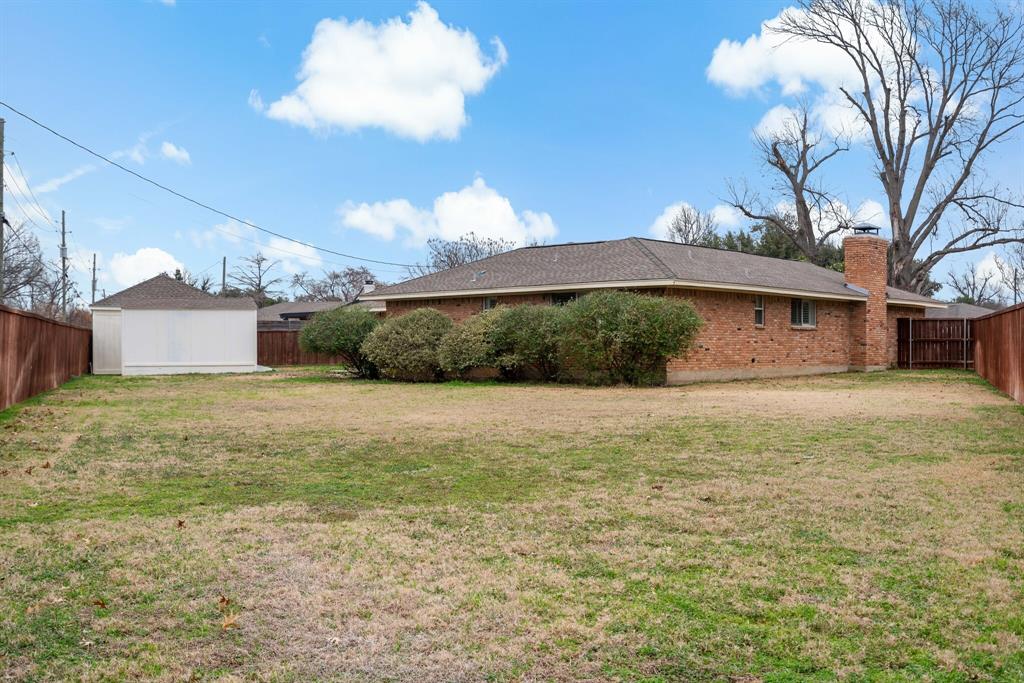 10141 Fieldfare Court Dallas, TX 75229 - Photo 29 of 32