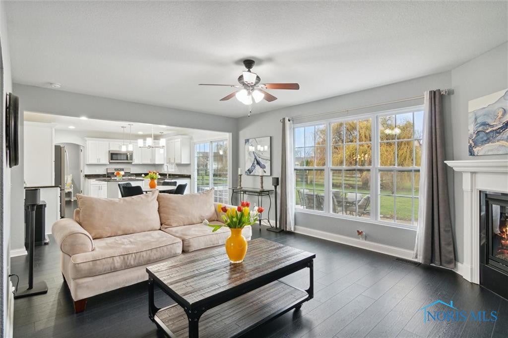 7048 Saddleback Road Maumee, OH 43537 - Photo 5 of 50 Gallery Image 5