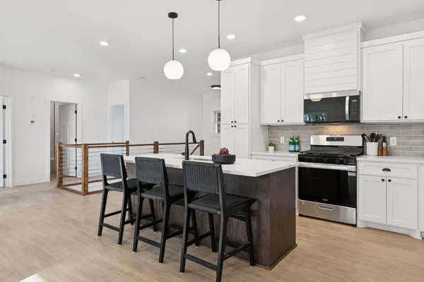 $600,000 | 1227 Bellflower Lane Northeast, Owatonna, MN 55060