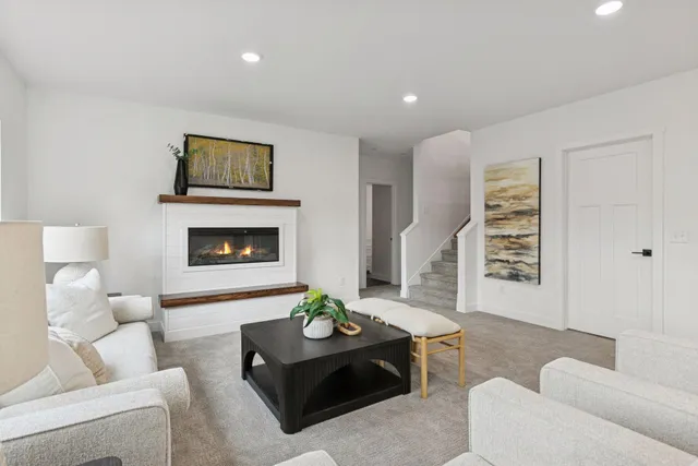 $600,000 | 1227 Bellflower Lane Northeast, Owatonna, MN 55060