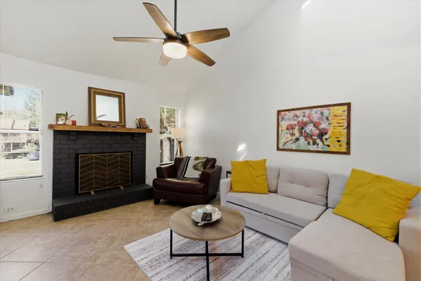 $89,900 | 216 Dixie Drive, Unit 8, Tallahassee, FL 32304