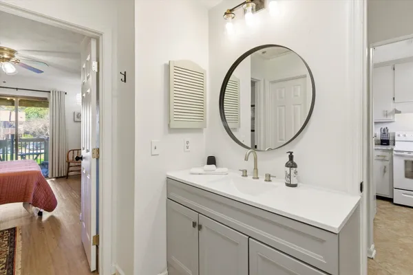 $89,900 | 216 Dixie Drive, Unit 8, Tallahassee, FL 32304