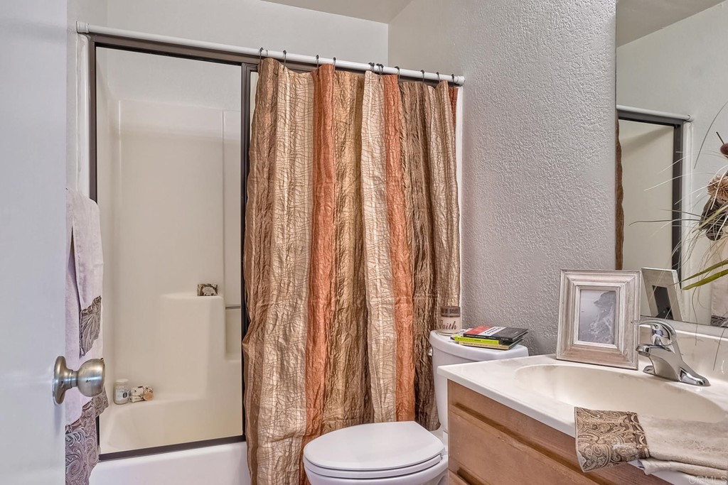 2961 Columbia Street, Unit 17 San Diego, CA 92103 - Photo 18 of 24