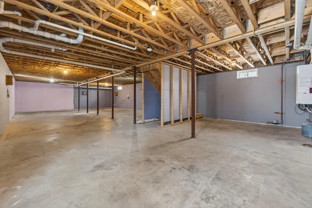 $350,000 | 30 Elliott Avenue, Lewiston, ME 04240