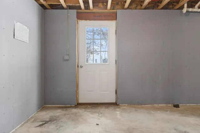 $350,000 | 30 Elliott Avenue, Lewiston, ME 04240