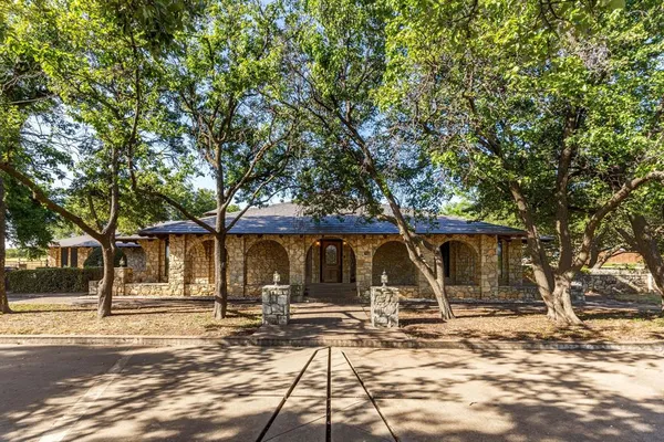 $595,000 | 1602 Cedar Street, Megargel, TX 76374