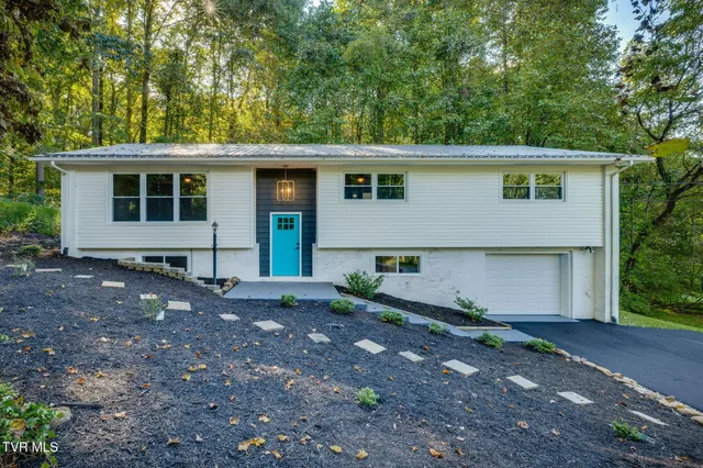 $519,000 | 124 V I P Road, Johnson City, TN 37601