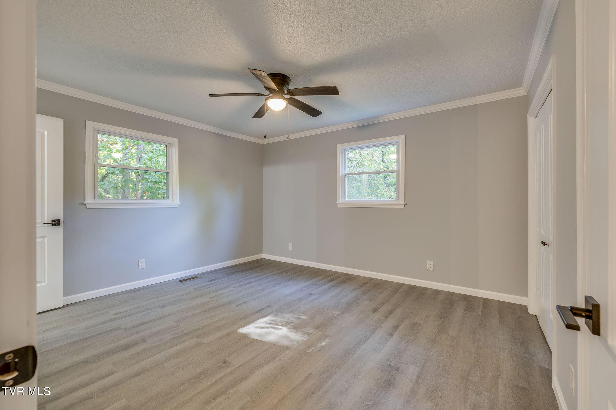 124 V I P Road Johnson City, TN 37601 - Photo 22 of 40 017