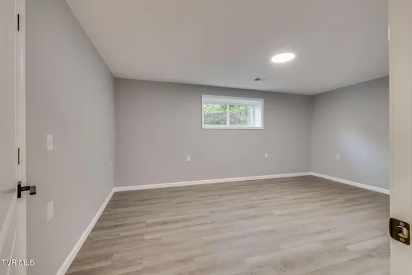 $509,900 | 124 V I P Road, Johnson City, TN 37601