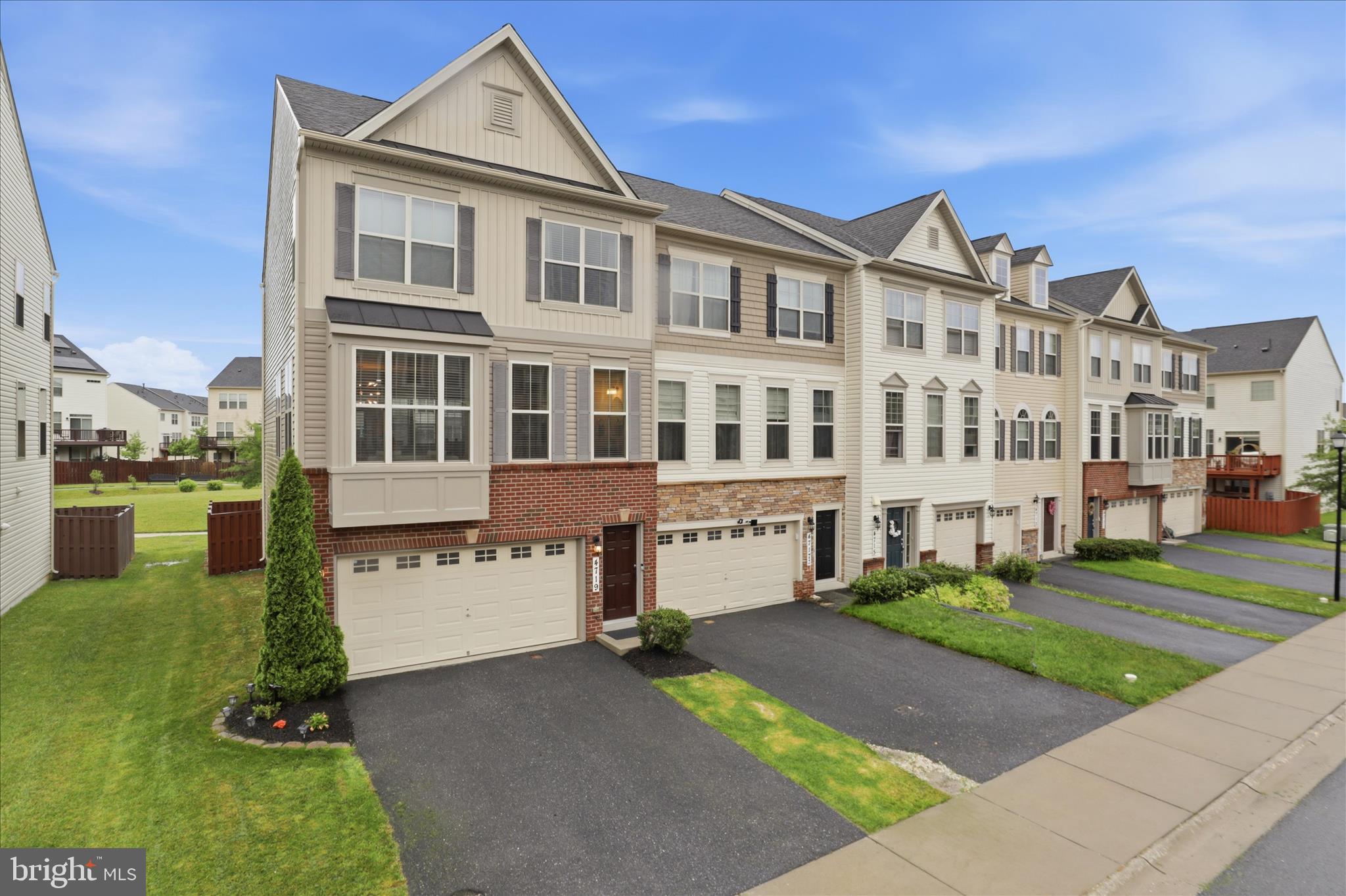 4719 Cambria Road Frederick, MD 21703 - Photo 4 of 44