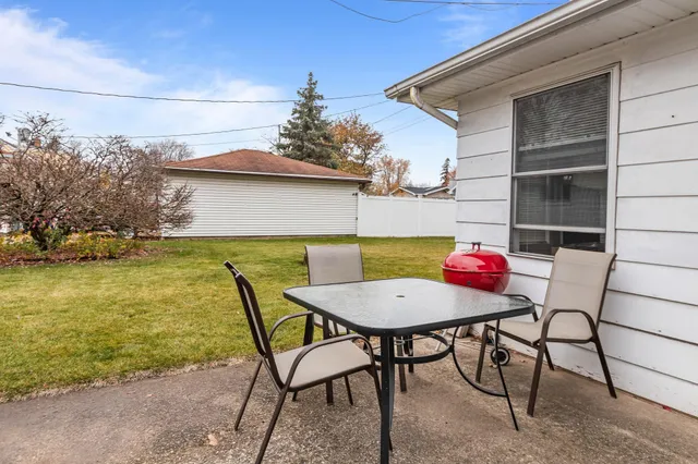 $259,900 | 1920 East Frances Street, Appleton, WI 54911