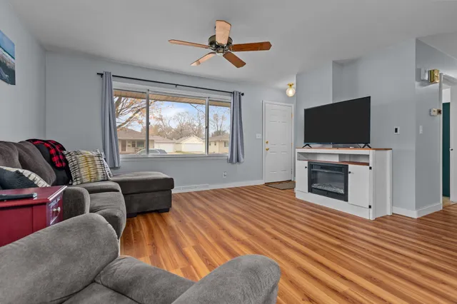 $259,900 | 1920 East Frances Street, Appleton, WI 54911