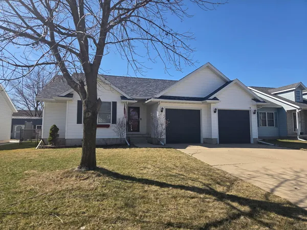 $2,500 | 905 Cypress Drive, Colona, IL 61241