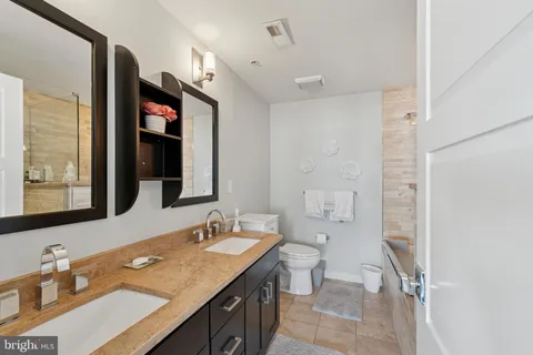 $998,000 | 1637 Fitzwater Street, Philadelphia, PA 19146