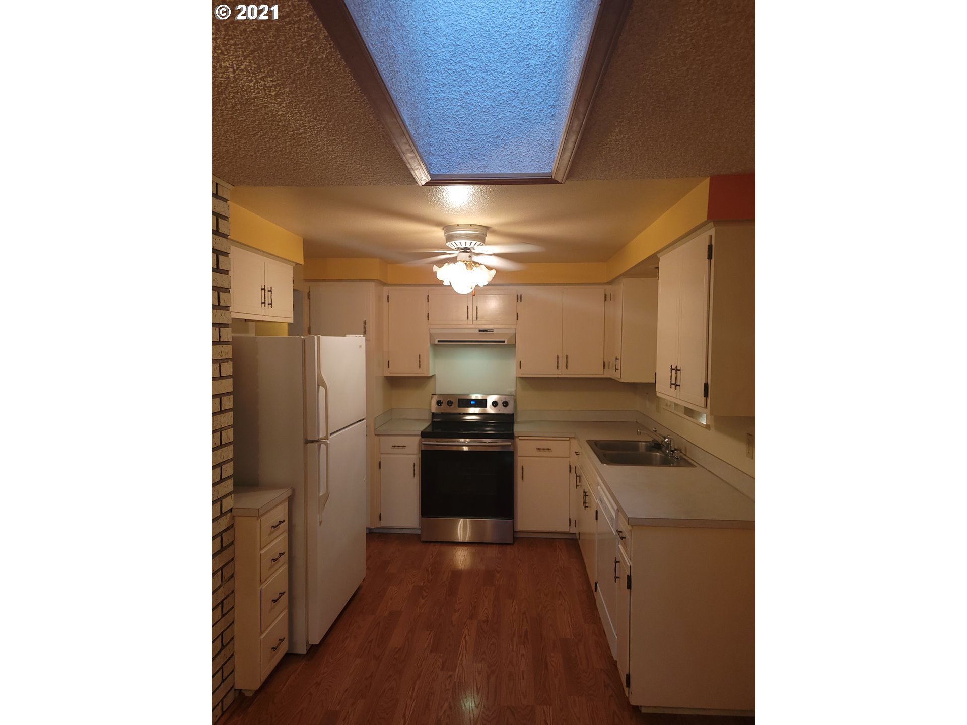 565 Rutledge Street Eugene, OR 97402 - Photo 11 of 31 Gallery Image 11