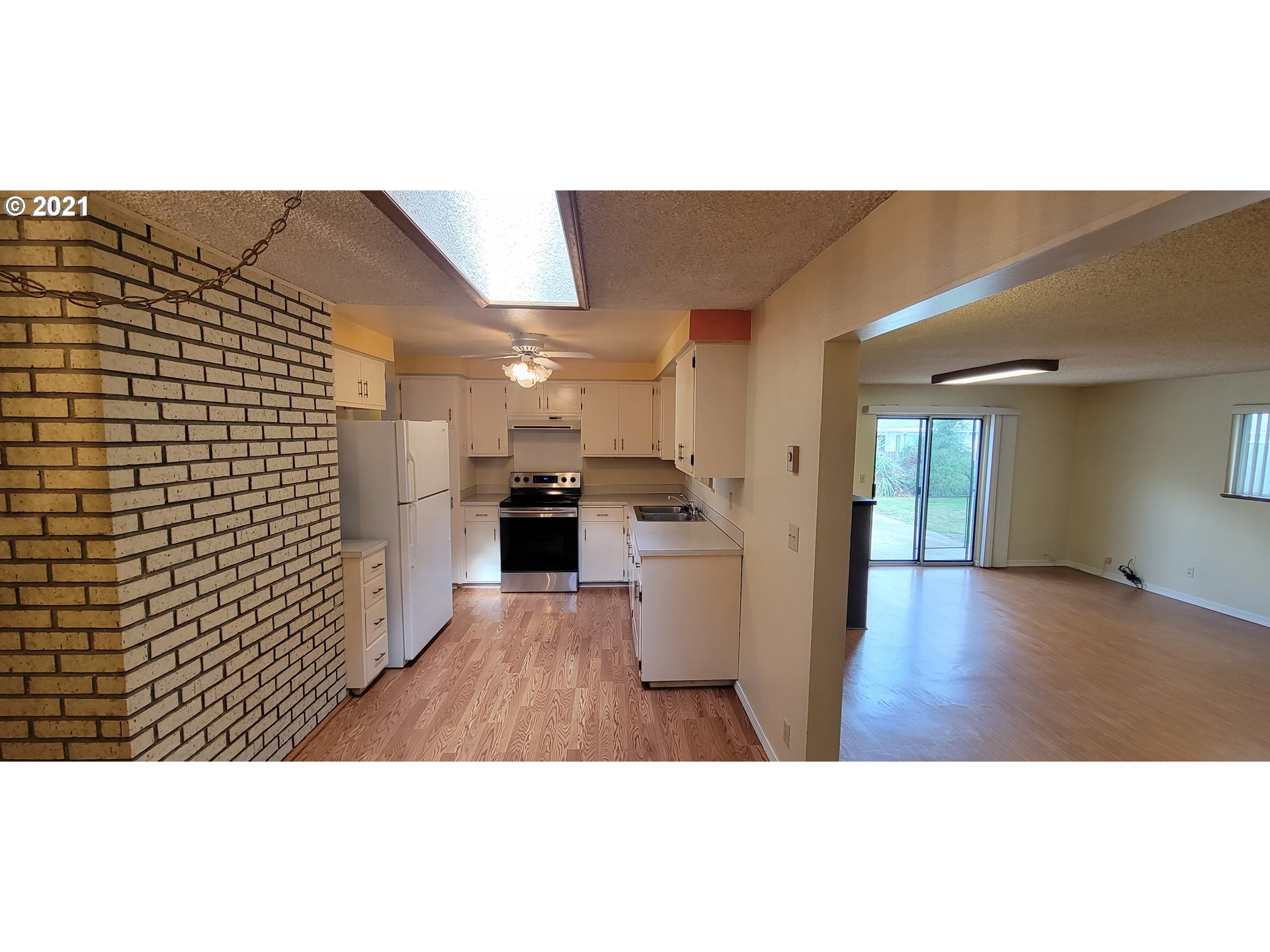 565 Rutledge Street Eugene, OR 97402 - Photo 12 of 31 Gallery Image 12