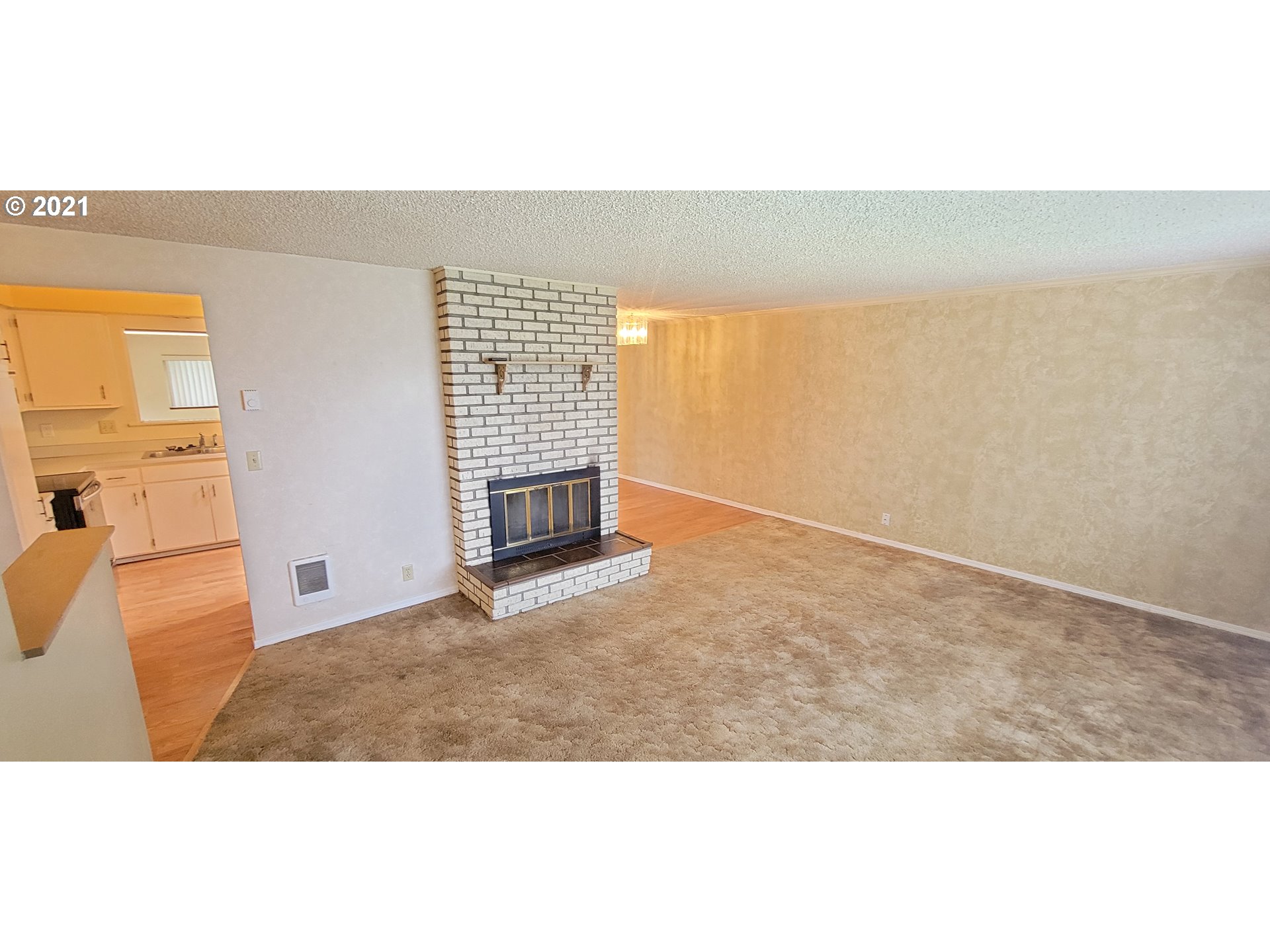 565 Rutledge Street Eugene, OR 97402 - Photo 16 of 31 Gallery Image 16