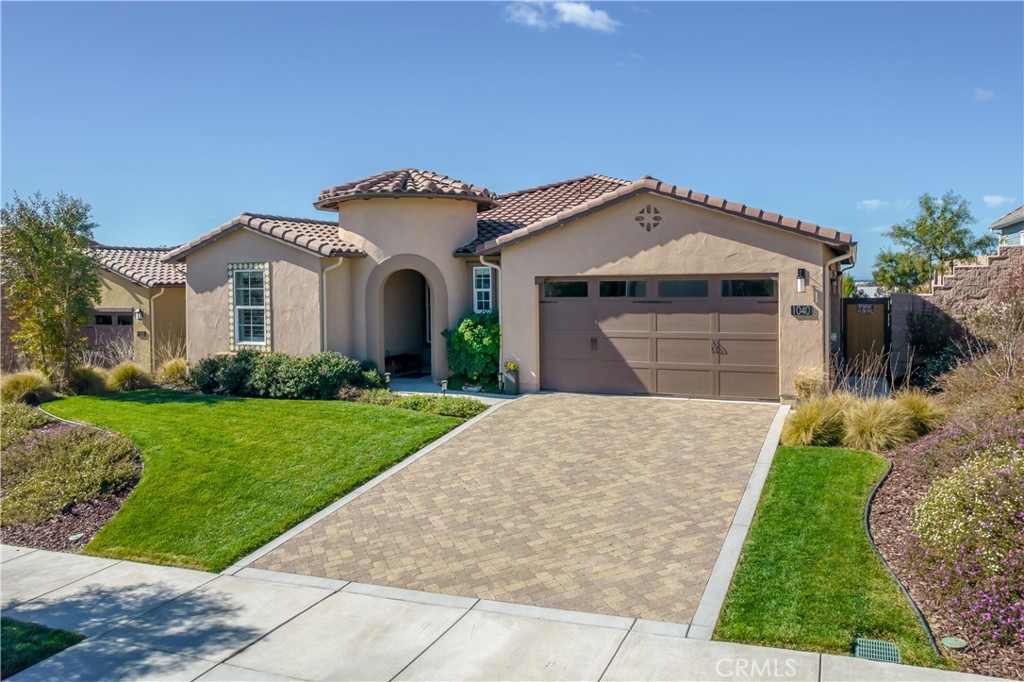 1040 Gracie Lane, Nipomo, CA 93444 Compass