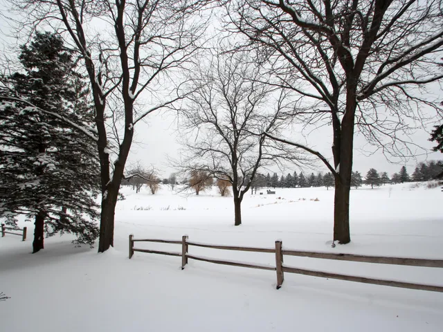 $445,000 | 1301 McKusick Rd Lane North, Stillwater, MN 55082