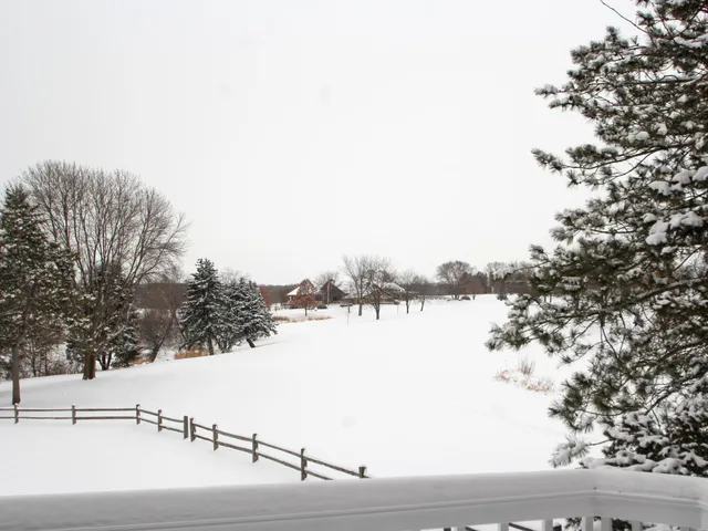 $445,000 | 1301 McKusick Rd Lane North, Stillwater, MN 55082