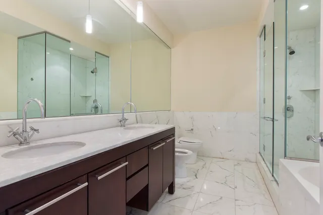 $18,000 | 230 West 56th Street, Unit 67A | Theater District