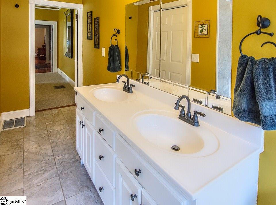 105 Georgia Street Fountain Inn, SC 29644 - Photo 23 of 35
